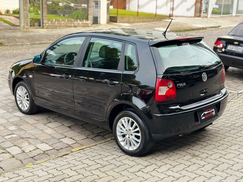 POLO 1.6 MI 8V FLEX 4P MANUAL - 2006 - CAXIAS DO SUL