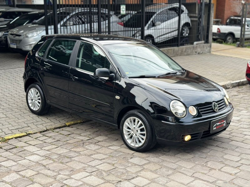 POLO 1.6 MI 8V FLEX 4P MANUAL - 2006 - CAXIAS DO SUL