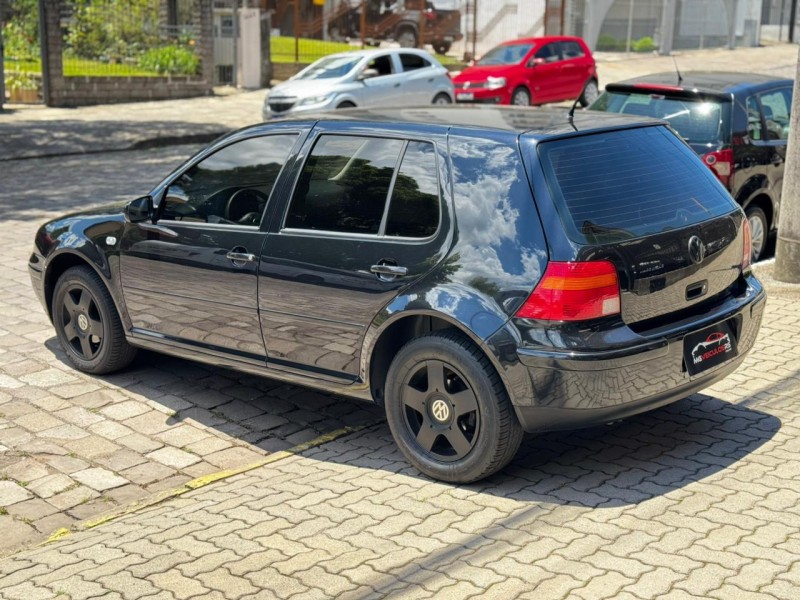 GOLF 1.6 MI GENERATION 8V GASOLINA 4P MANUAL - 2003 - CAXIAS DO SUL