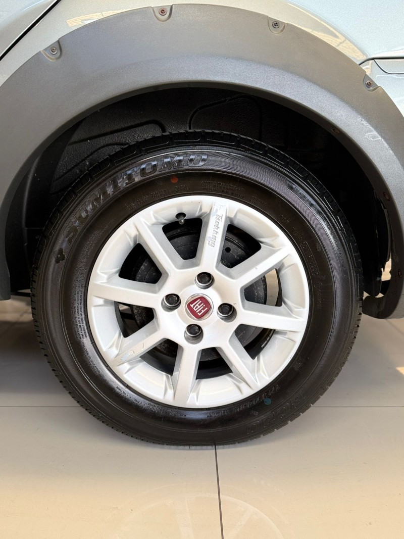 PALIO 1.6 TREKKING WEEKEND 16V FLEX 4P MANUAL - 2012 - CAXIAS DO SUL