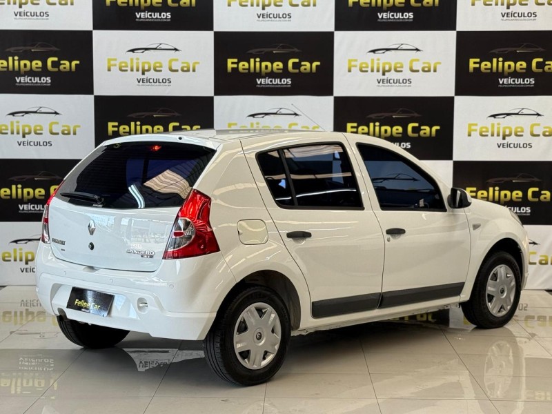 SANDERO 1.0 EXPRESSION 16V FLEX 4P MANUAL - 2011 - CAXIAS DO SUL