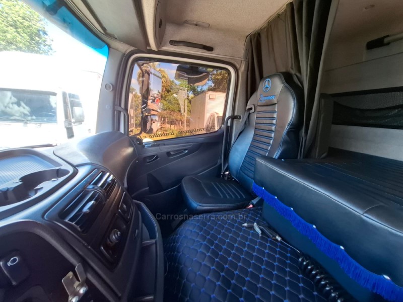 ATEGO 3030 8X2 - 2017 - PORTãO