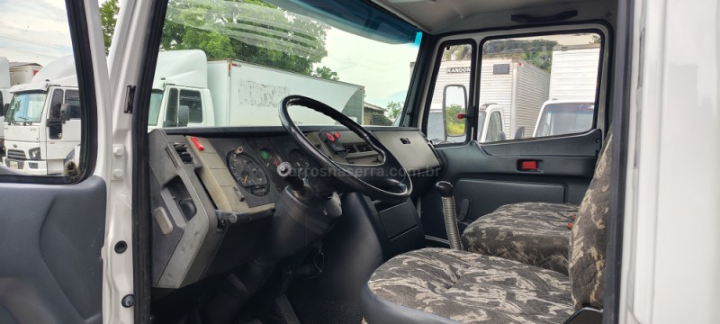 710 PLUS  - 2008 - PORTãO