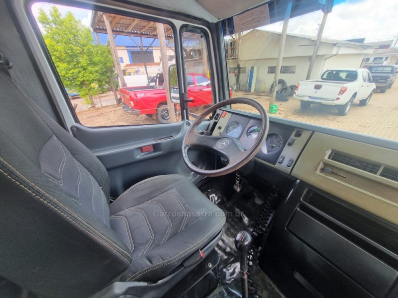 710 PLUS  - 2005 - PORTãO