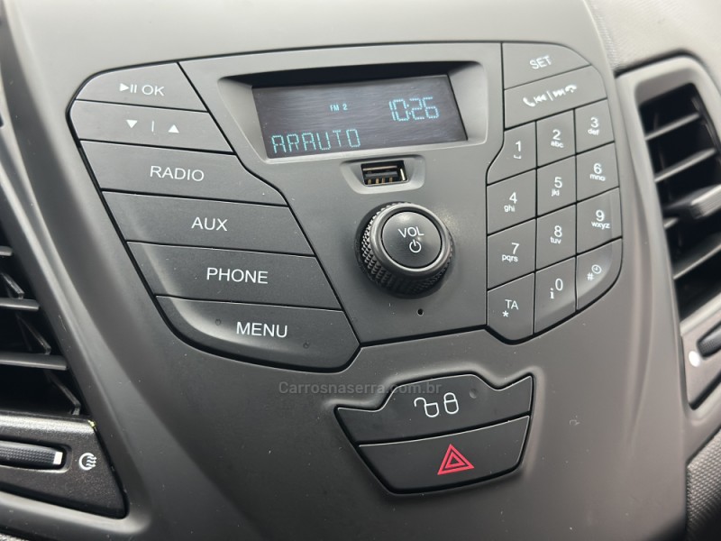 FIESTA 1.6 SE HATCH 16V FLEX 4P MANUAL - 2017 - SANTA CRUZ DO SUL