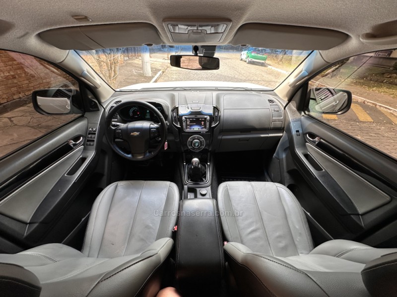 S10 2.5 LTZ 4X4 CD 16V FLEX 4P MANUAL - 2015 - CAXIAS DO SUL