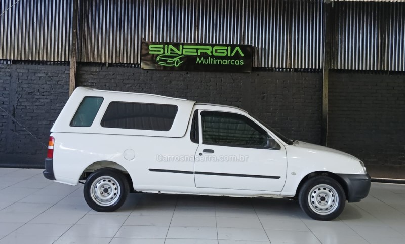 COURIER 1.6 MPI XL 8V GASOLINA 2P MANUAL - 2012 - CAXIAS DO SUL