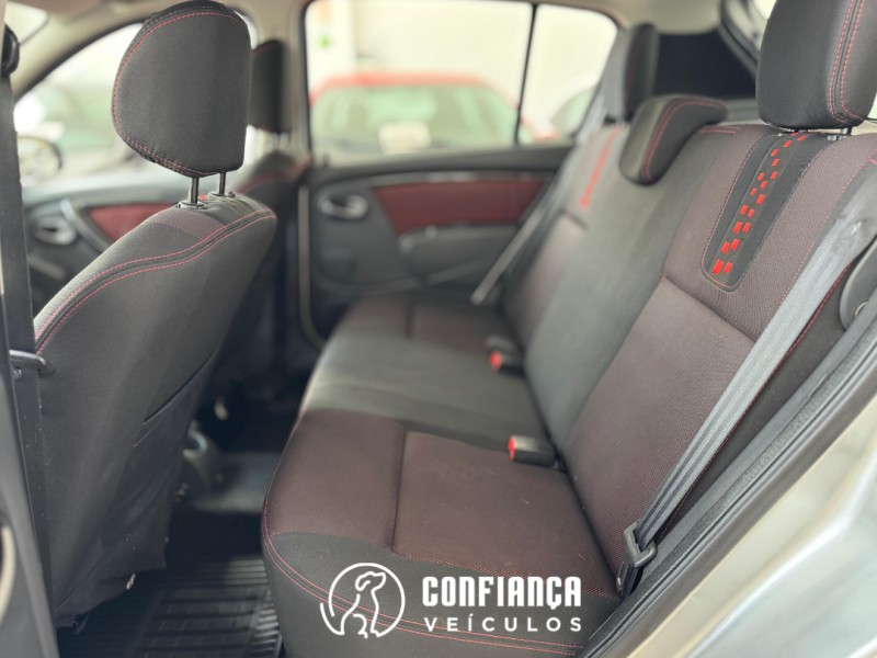 SANDERO 1.6 STEPWAY 8V FLEX 4P MANUAL - 2014 - BENTO GONçALVES