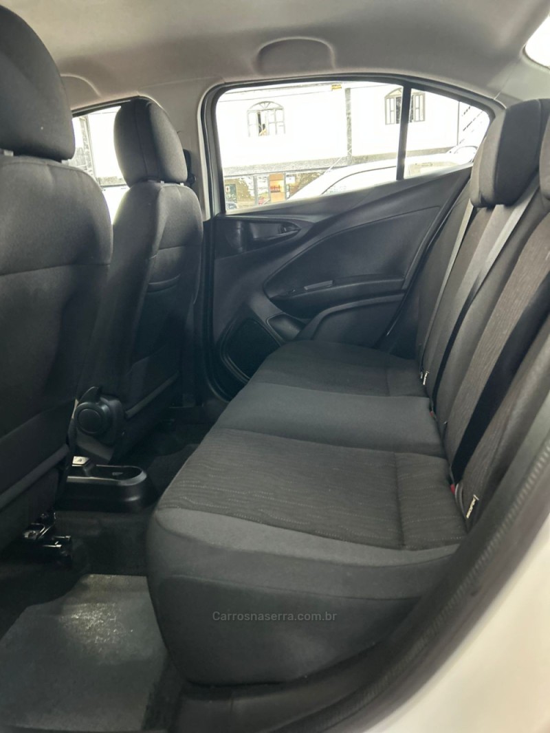 CRONOS 1.3 DRIVE FLEX 4P AUTOMÁTICO - 2025 - PASSO FUNDO