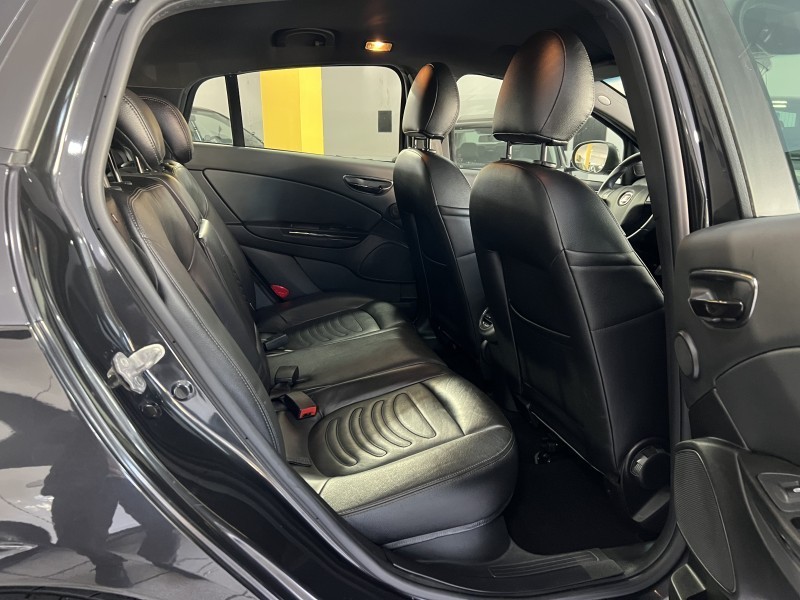 BRAVO 1.8 BLACKMOTION 16V FLEX 4P AUTOMATIZADO - 2014 - CAXIAS DO SUL