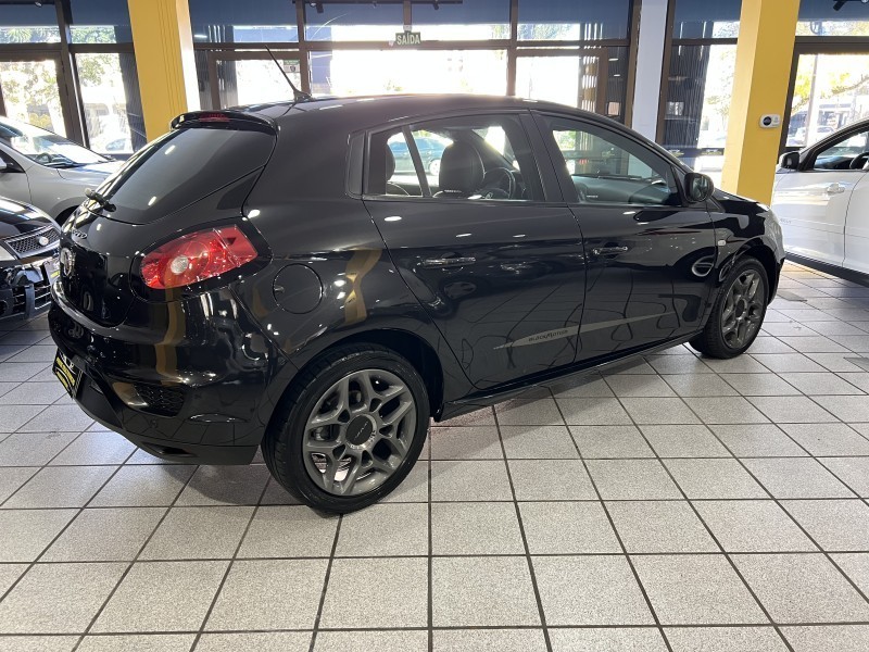 BRAVO 1.8 BLACKMOTION 16V FLEX 4P AUTOMATIZADO - 2014 - CAXIAS DO SUL