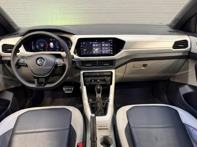T-CROSS 1.4 HIGHLINE TSI 16V FLEX 4P AUTOMÁTICO - 2021 - CAXIAS DO SUL