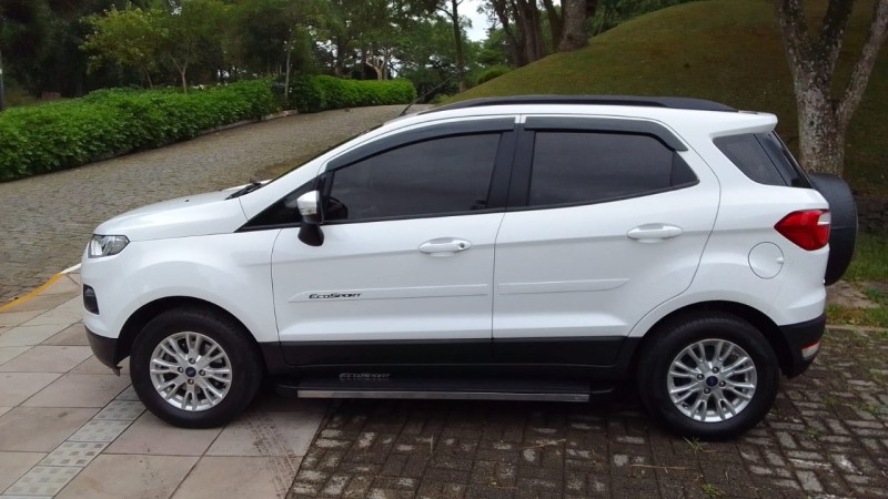 ECOSPORT 1.6 SE 16V FLEX 4P MANUAL - 2017 - FARROUPILHA