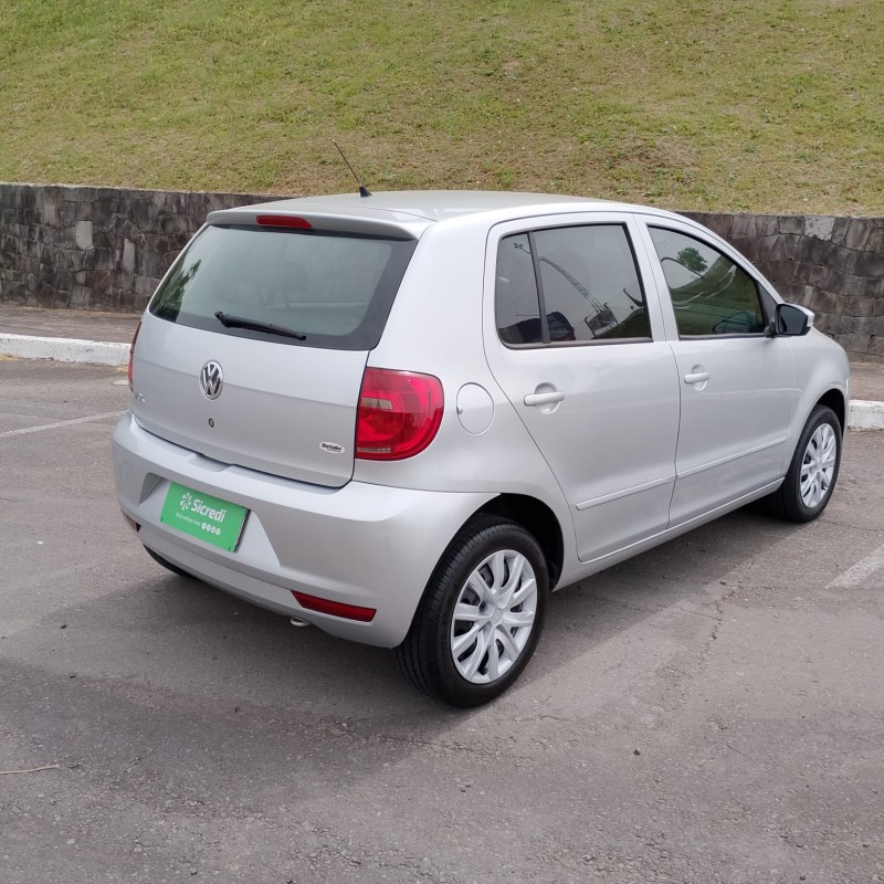 FOX 1.0 MI PLUS 8V FLEX 4P MANUAL - 2011 - FARROUPILHA