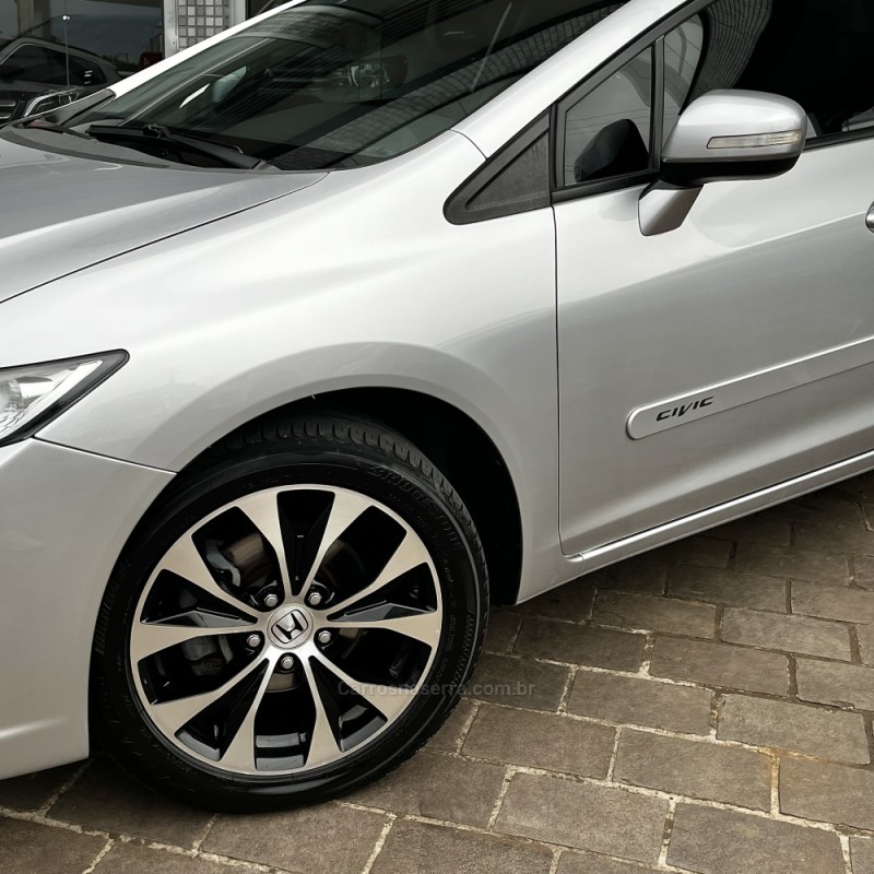 CIVIC 2.0 LXR 16V FLEX 4P AUTOMÁTICO - 2016 - VACARIA