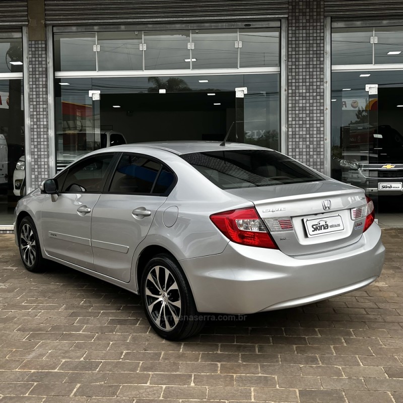 CIVIC 2.0 LXR 16V FLEX 4P AUTOMÁTICO - 2016 - VACARIA