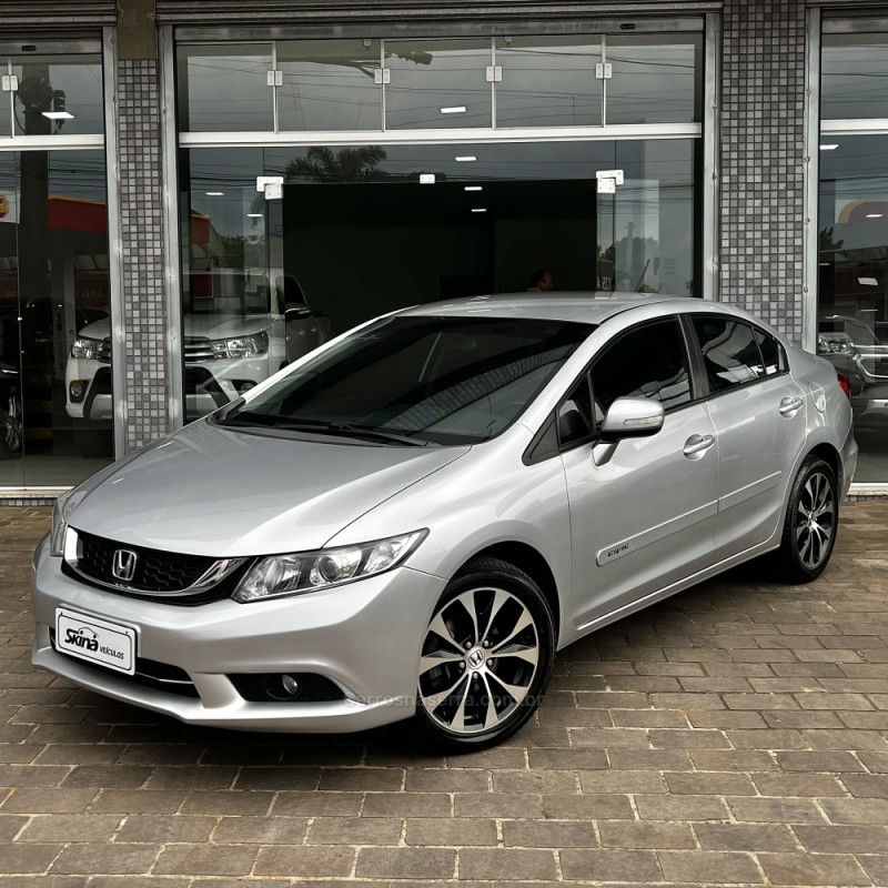 CIVIC 2.0 LXR 16V FLEX 4P AUTOMÁTICO - 2016 - VACARIA
