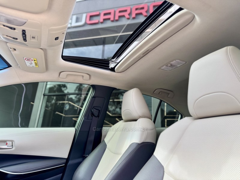 COROLLA 1.8 ALTIS 16V HÍBRIDO 4P AUTOMÁTICO - 2021 - LAJEADO