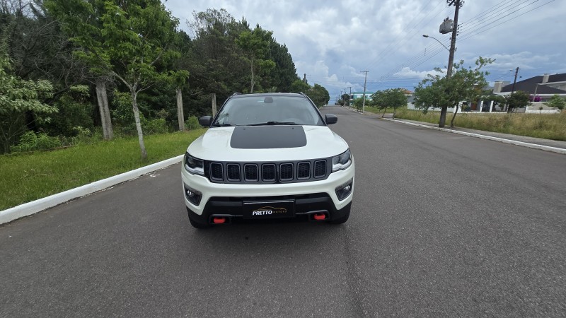COMPASS 2.0 16V DIESEL TRAILHAWK 4X4 AUTOMÁTICO - 2019 - BENTO GONçALVES