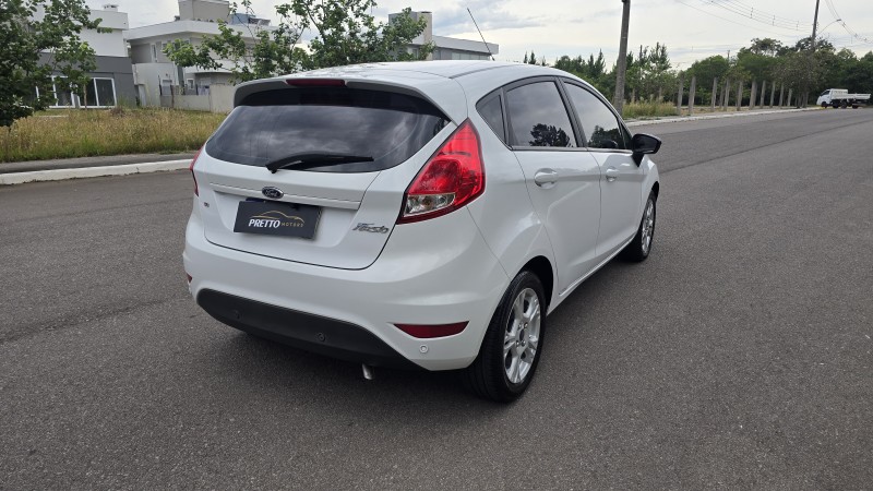 FIESTA 1.6 SE HATCH 16V FLEX 4P AUTOMÁTICO - 2017 - BENTO GONçALVES