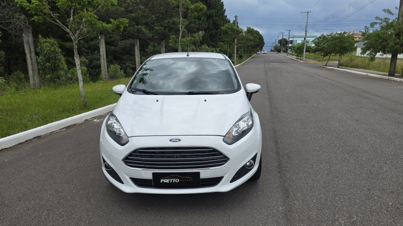 FIESTA 1.6 SE HATCH 16V FLEX 4P AUTOMÁTICO - 2017 - BENTO GONçALVES