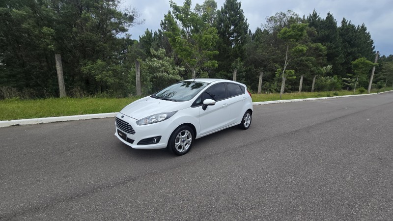 FIESTA 1.6 SE HATCH 16V FLEX 4P AUTOMÁTICO - 2017 - BENTO GONçALVES