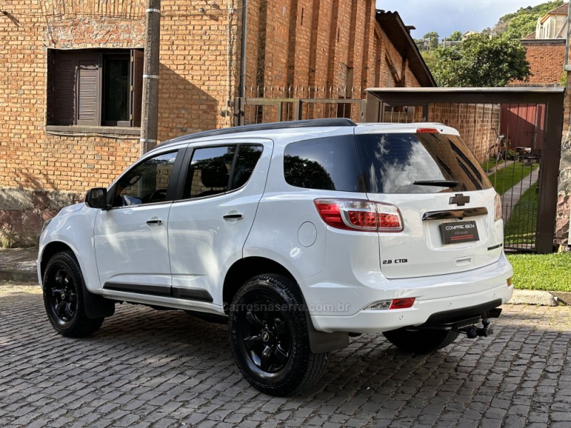 TRAILBLAZER 2.8 LTZ 4X4 16V TURBO DIESEL 4P AUTOMÁTICO - 2015 - CAXIAS DO SUL