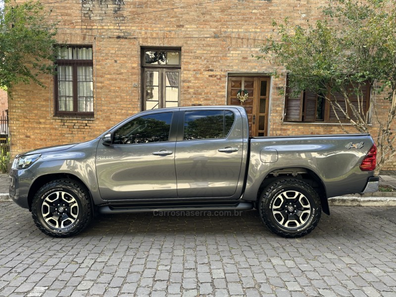 HILUX 2.8 SRV 4X4 CD 16V DIESEL 4P AUTOMÁTICO - 2022 - CAXIAS DO SUL