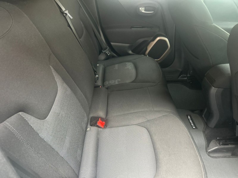 RENEGADE 1.8 16V FLEX SPORT 4P MANUAL - 2017 - TRêS COROAS
