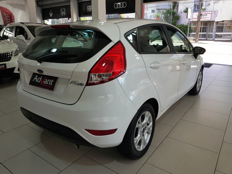 FIESTA 1.6 SE HATCH 16V FLEX 4P AUTOMÁTICO - 2016 - CAXIAS DO SUL