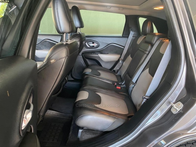 CHEROKEE 3.2 LIMITED 4X4 V6 24V GASOLINA 4P AUTOMÁTICO - 2014 - LAJEADO