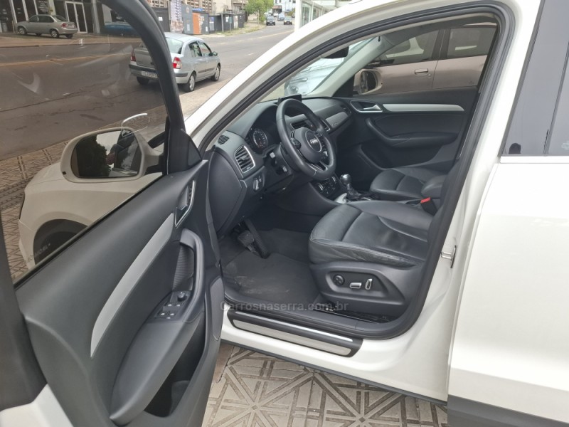 Q3 2.0 TFSI AMBIENTE QUATTRO 4P GASOLINA S TRONIC - 2018 - CAXIAS DO SUL