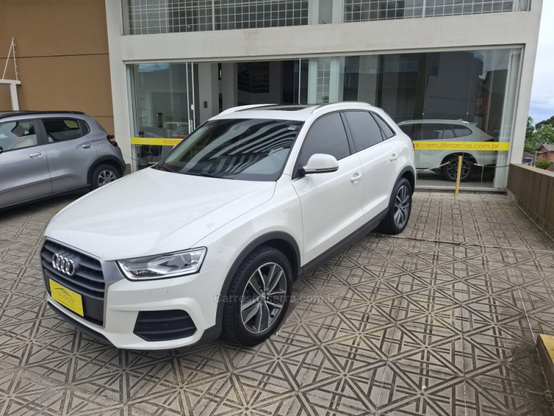 Q3 2.0 TFSI AMBIENTE QUATTRO 4P GASOLINA S TRONIC - 2018 - CAXIAS DO SUL
