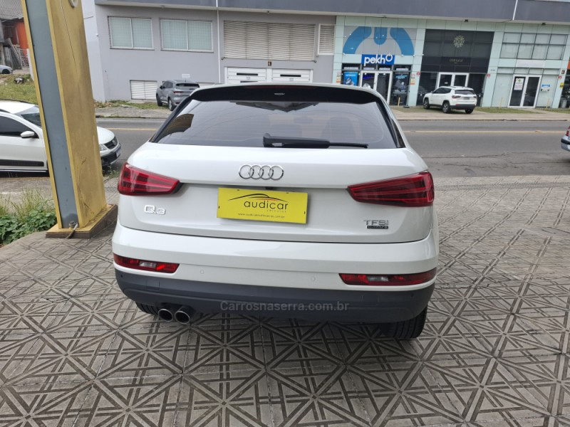 Q3 2.0 TFSI AMBIENTE QUATTRO 4P GASOLINA S TRONIC - 2018 - CAXIAS DO SUL