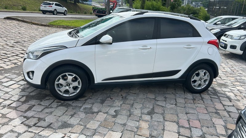 HB20X 1.6 16V PREMIUM FLEX 4P AUTOMÁTICO - 2014 - FARROUPILHA