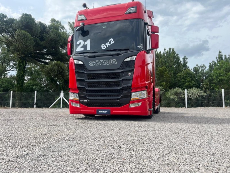 R-450 A6X2  - 2021 - FARROUPILHA