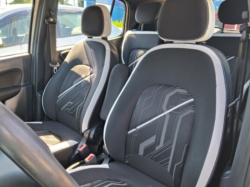 UNO 1.0 EVO ATTRACTIVE 8V FLEX 4P MANUAL - 2015 - SãO SEBASTIãO DO CAí