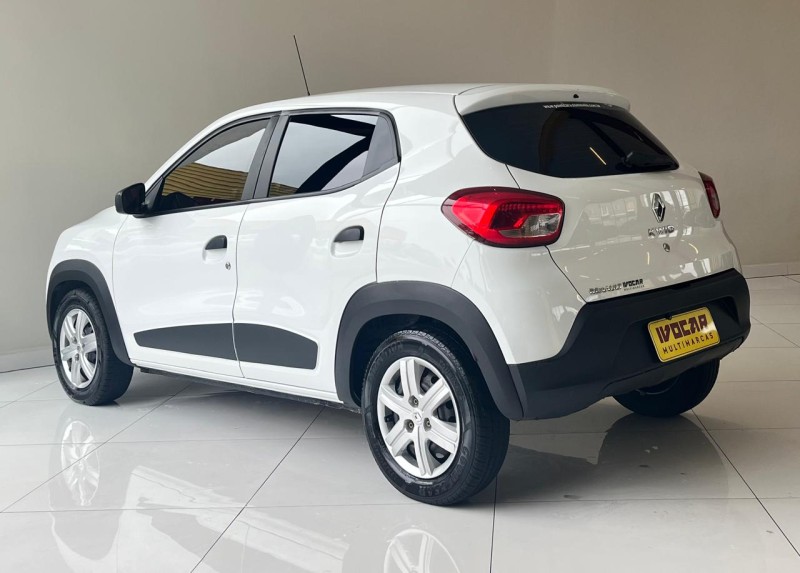 KWID 1.0 12V SCE FLEX ZEN MANUAL - 2021 - VACARIA