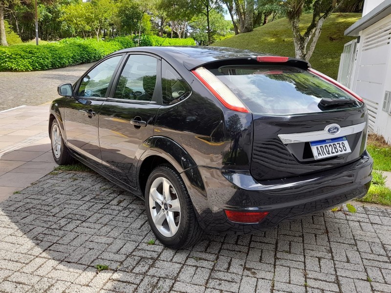 FOCUS 2.0 HC 16V FLEX 4P MANUAL - 2009 - FARROUPILHA