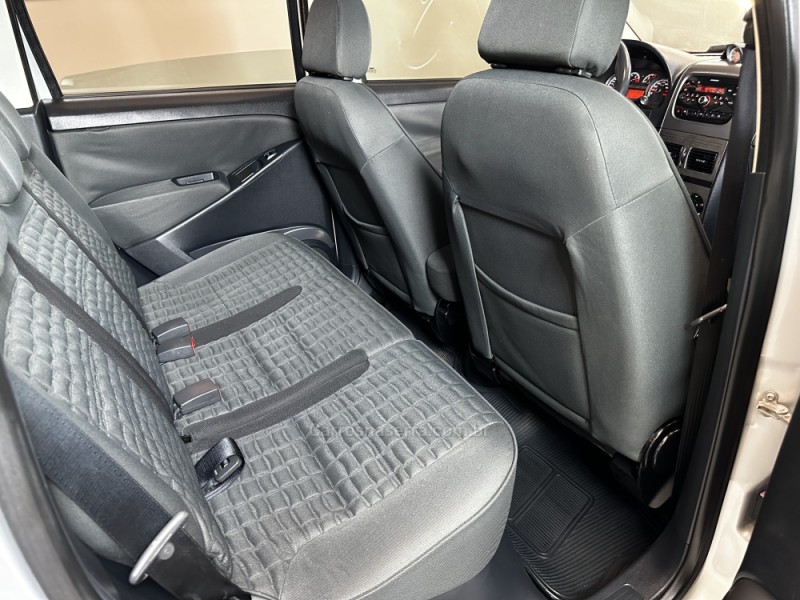 IDEA 1.8 MPI ADVENTURE 16V FLEX 4P AUTOMATIZADO - 2013 - SAPIRANGA