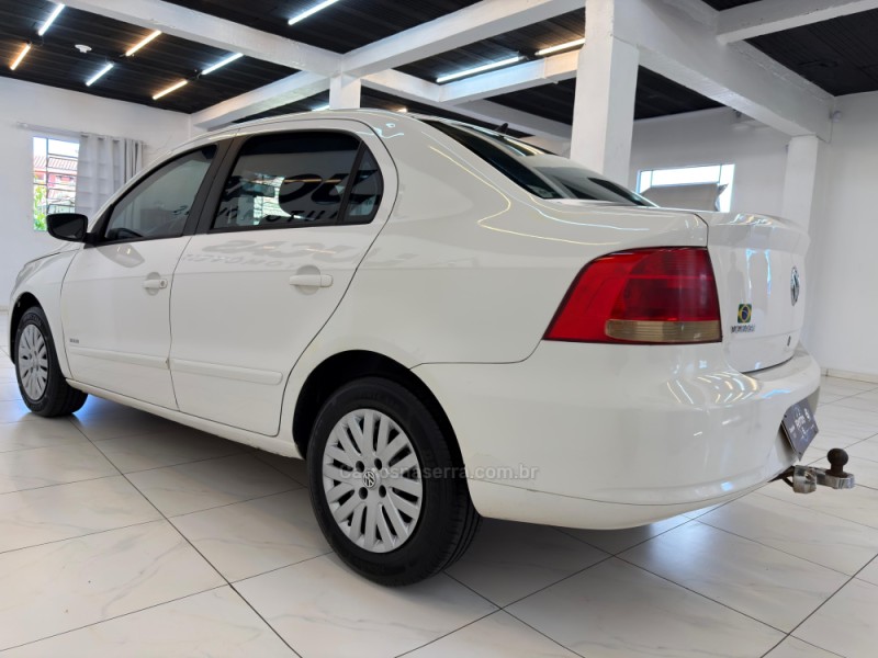 VOYAGE 1.0 MI TRENDLINE 8V FLEX 4P MANUAL - 2011 - BOM RETIRO DO SUL