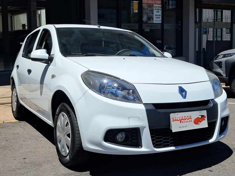 sandero 1.0 expression 16v flex 4p manual 2014 flores da cunha