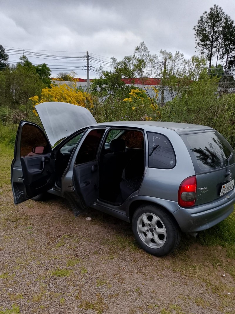 corsa  2001 caxias do sul