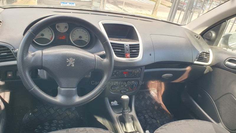 207 1.4 SEDAN XR PASSION 8V FLEX 4P MANUAL - 2011 - CAXIAS DO SUL