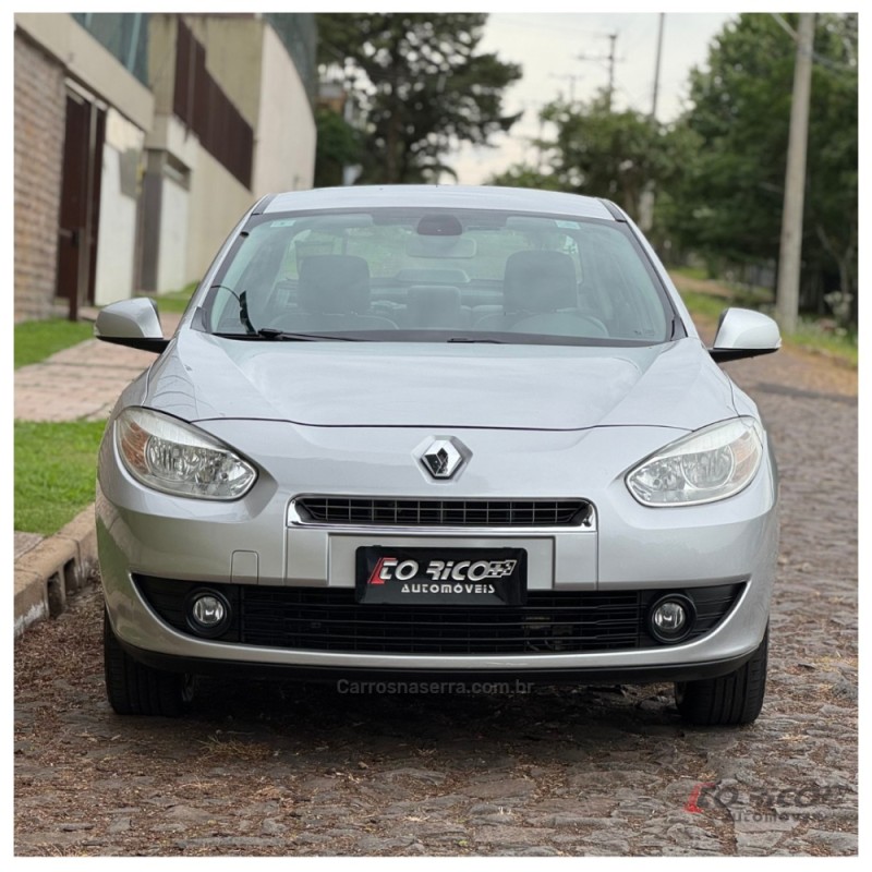 FLUENCE 2.0 DYNAMIQUE 16V FLEX 4P AUTOMÁTICO - 2014 - CAMPO BOM