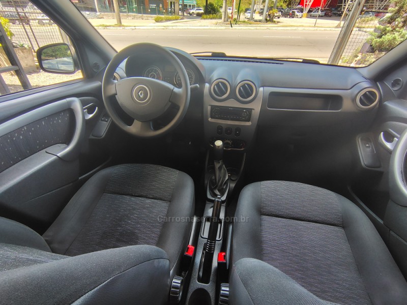 LOGAN 1.0 EXPRESSION 16V FLEX 4P MANUAL - 2011 - CAXIAS DO SUL