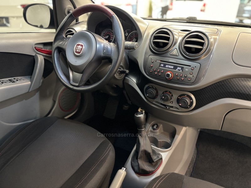 PALIO 1.6 MPI SPORTING 16V FLEX 4P MANUAL - 2013 - CARLOS BARBOSA