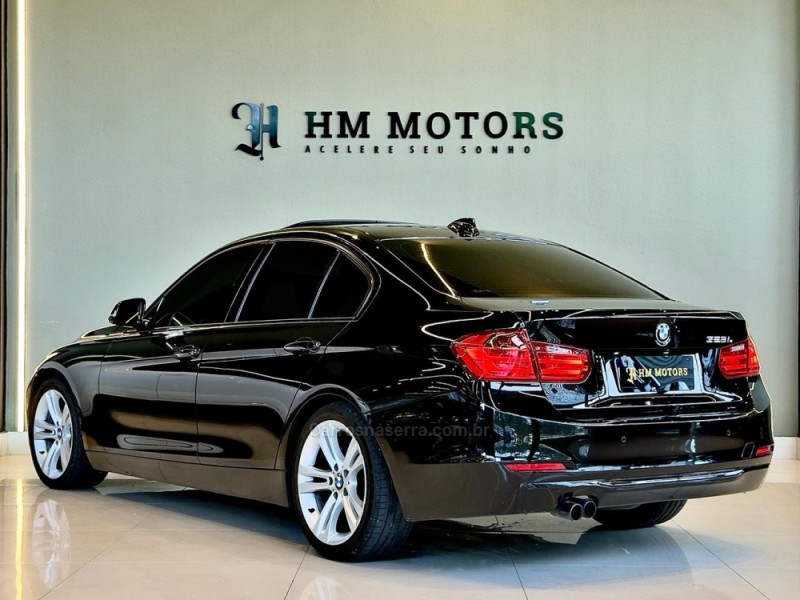 328I 2.0 SEDAN 16V GASOLINA 4P AUTOMÁTICO - 2013 - CAXIAS DO SUL