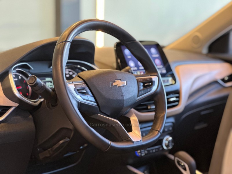 ONIX 1.0	PREMIER PLUS 12V TURBO FLEX 4P AUTOMÁTICO - 2024 - CAXIAS DO SUL