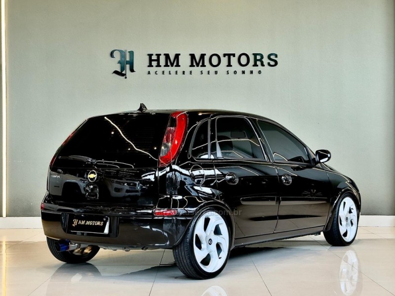CORSA 1.8 MPFI MAXX 8V FLEX 4P MANUAL - 2003 - CAXIAS DO SUL